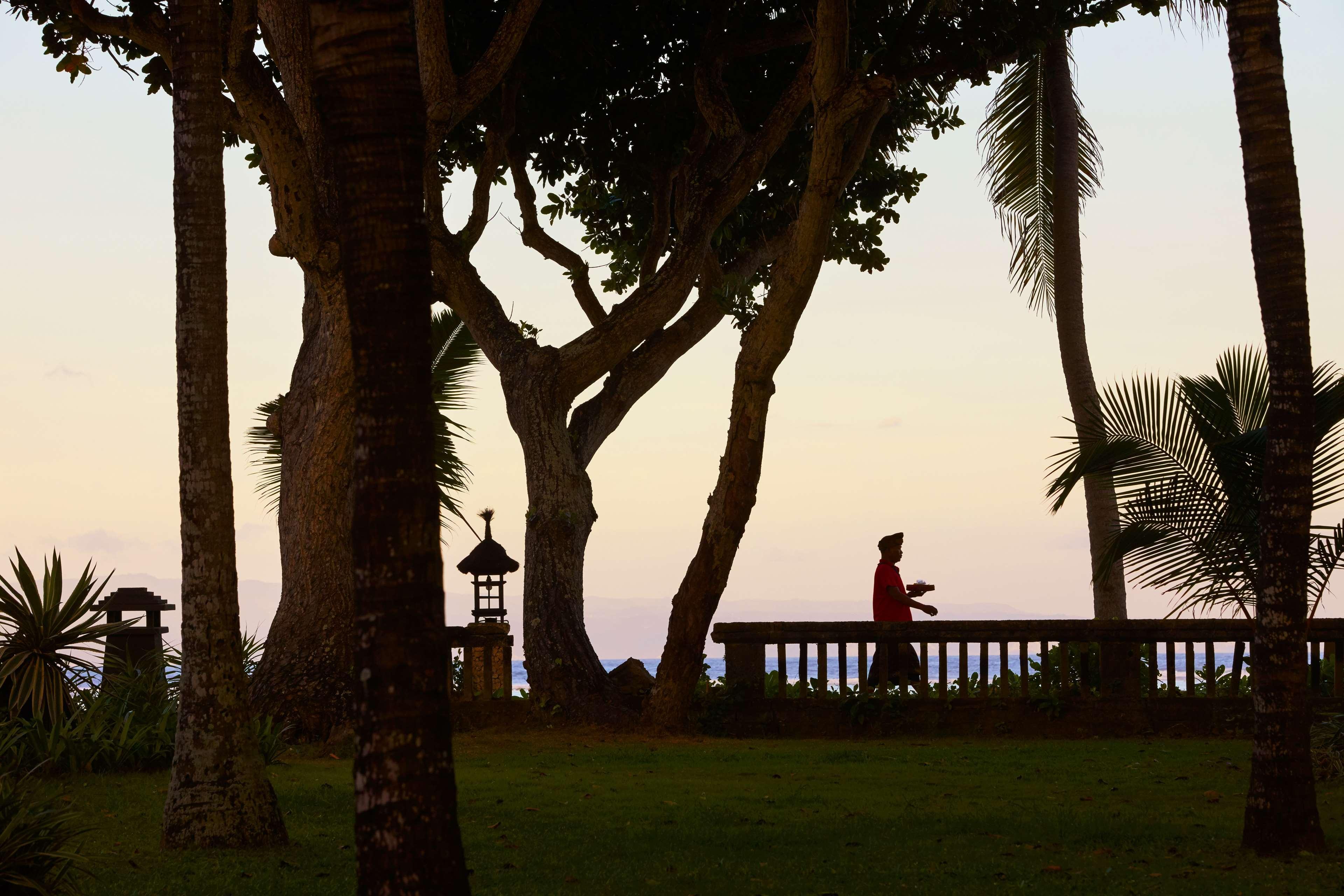 Отель Hyatt Regency Bali Санур Экстерьер фото